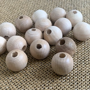 20 db natúr fagolyó � fúrt � 20mm (30ft/db) , Kellékek & szerszámok, Hobby fa alapanyag, Fagolyó, Ékszerkészítés, Gyöngyfűzés, gyöngyhímzés, MESKA