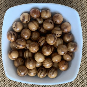 50db lakkozott fagyöngy - 14mm (14ft/db) - kellékek & szerszámok - gyöngyfűzés kellékek - fa gyöngy - Meska.hu