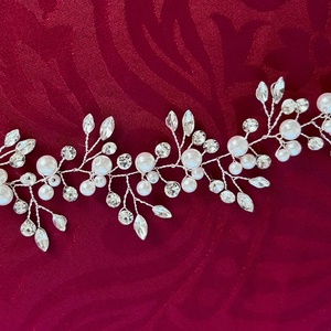 ESKÜVŐI gyöngyös hajdísz - ezüst/fehér - 50cm - esküvő - hajdísz - hajpánt - Meska.hu