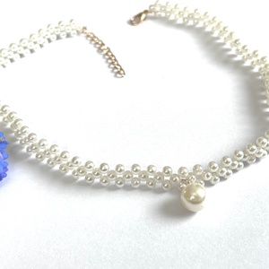 ESKÜVŐI - törtfehér - 3 soros - akril nyaklánc - arany szerelékkel - Meska.hu