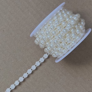 2m akril félgyöngy - varrható/ragasztható díszítőelem, Kellékek & szerszámok, Méteráru, Felvarrható, vasalható kellék, , Varrható/ragasztható díszítő gyöngy/félgyöngy

- Ruhák, táskák, cipők stb díszítésére

A csomag 2 m..., MESKA