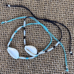 Páros karkötő - fekete/türkiz - ékszer - karkötő - karkötő medállal - Meska.hu