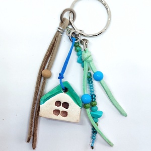 Házikós kulcstartó, táskadísz - táska & tok - kulcstartó & táskadísz - kulcstartó - Meska.hu