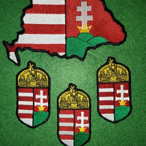 Hímzett felvarró - Nagy-Magyarország - kellékek & szerszámok - méteráru - felvarrható, vasalható kellék - Meska.hu