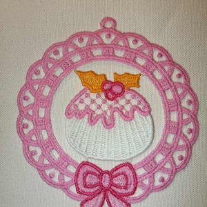 Csipke dísz keretben, többféle, felakasztható - Színes dísz, Karácsony, Karácsonyi lakásdekoráció, Karácsonyfadíszek, Csipkekészítés, MESKA