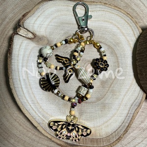 Barack-fekete gyöngy kulcstartó - táska & tok - kulcstartó & táskadísz - kulcstartó - Meska.hu