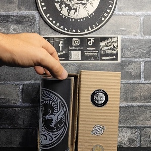 Dragon jin-jang mintás üveg pohár kézzel gravírozva  - otthon & életmód - konyhafelszerelés, tálalás - konyhai dekoráció - konyhai dísz - Meska.hu