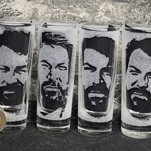 Bud Spencer 4/3 Kézzel gravírozott üveg pohár  - otthon & életmód - konyhafelszerelés, tálalás - tálalás - pohár - Meska.hu