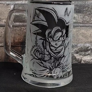 Son Goku Korsó Kézzel gravírozott üveg , Otthon & Életmód, Konyhafelszerelés, tálalás, Italos kellékek, Italtartó, , MESKA
