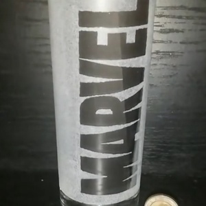 Kézzel gravírozott Pókember mintás üveg pohár  - otthon & életmód - konyhafelszerelés, tálalás - tálalás - pohár - Meska.hu