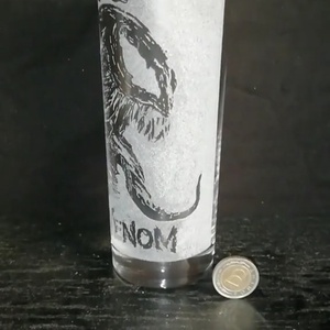 Venom mintás üveg pohár  - otthon & életmód - konyhafelszerelés, tálalás - tálalás - pohár - Meska.hu
