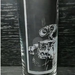 WALL-E és EVE mintás üveg pohár  - otthon & életmód - konyhafelszerelés, tálalás - tálalás - pohár - Meska.hu