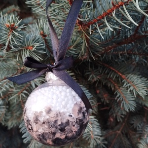 Absztrakt, fekete, töltött gömbdísz - Meska.hu