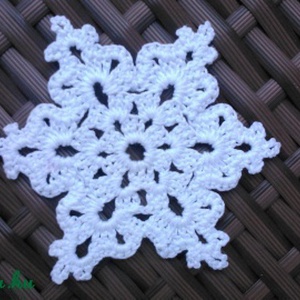 Horgolt hópelyhek I. -  - Meska.hu