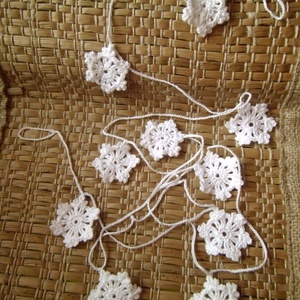 Horgolt hópehely girland -  - Meska.hu