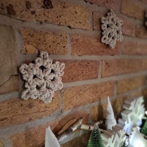 Hópehely - beige - karácsony - karácsonyi lakásdekoráció - karácsonyfadíszek - Meska.hu