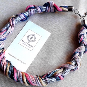 Magenta-kék-szürke statement nyaklánc - ékszer - nyaklánc - statement nyaklánc - Meska.hu