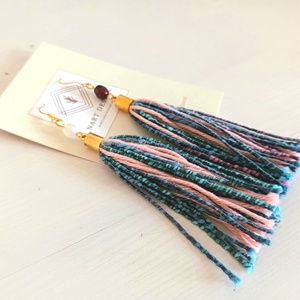 Színes bojtos fülbevaló - Meska.hu