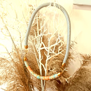 Arany-türkiz fonal, kötél nyaklánc - ékszer - nyaklánc - statement nyaklánc - Meska.hu