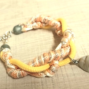 Barack, meleg sárga kötél, fonal karkötő ásványgyönggyel - ékszer - karkötő - fonott karkötő - Meska.hu