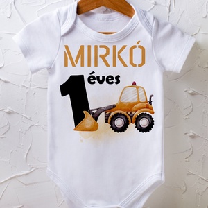 Szülinapi body - egyedi grafikával, Baba - mama, Babaruházat, Baba body, Fotó, grafika, rajz, illusztráció, MESKA