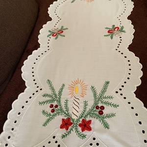 Karácsonyi hímzett futó - karácsony - adventi díszek - adventi asztaldísz - Meska.hu