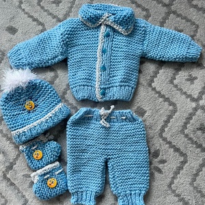 Kötött babaruha szett - Meska.hu