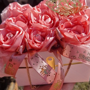 Szülinapi rózsa box  - otthon & életmód - virágdekoráció - virágok - virágbox - Meska.hu