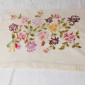 Hímzett díszpárna huzat - Meska.hu