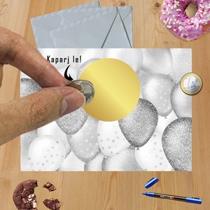 Kaparós sorsjegy egyedi felirat Születésnap vicces lufi, Otthon & Életmód, Papír, írószer, Ajándékozás kellékei, Ajándék sorsjegy, Fotó, grafika, rajz, illusztráció, MESKA