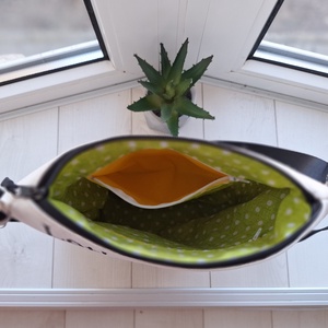 Dínó táska - táska & tok - kézitáska & válltáska - vállon átvethető táska - Meska.hu