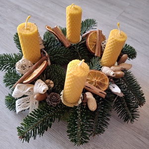 Adventi koszorú méhviasz gyertyával 20 cm, Karácsony, Adventi díszek, Adventi koszorú, Virágkötés, MESKA