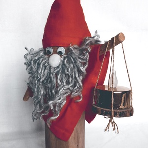 Fa álló manó világító mécsessel, Otthon & Életmód, Dekoráció, Manók, Famegmunkálás, Varrás, MESKA