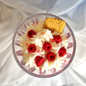 Málnás pohárkrém szójaviasz illatgyertya - otthon & életmód - gyertya, illat, aroma - gyertya - Meska.hu