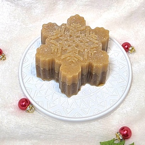 Narancs-Fahéj pihe szappan, Szépségápolás, Szappan & Fürdés, Kézműves szappan, Szappankészítés, Sokak kedvence a Naturea friss narancslével készülő Narancs-fahéj pihe szappan, így idén sem maradh..., MESKA