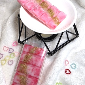 Púderes elegancia illatviasz, Otthon & Életmód, Gyertya, illat, aroma, Illatviasz, Gyertya-, mécseskészítés, MESKA