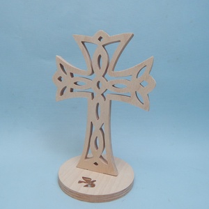 Fa kereszt gótikus mintával - otthon & életmód - vallás - kereszt - Meska.hu