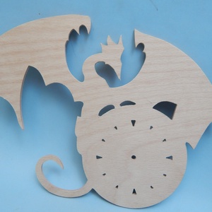 Fa sárkányos óra - otthon & életmód - dekoráció - fali és függő dekoráció - falióra & óra - Meska.hu