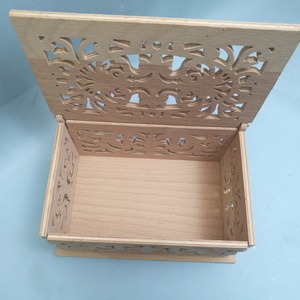 Fa doboz mintával, felül nyitható - ékszer - ékszertartó - ékszerdoboz - Meska.hu