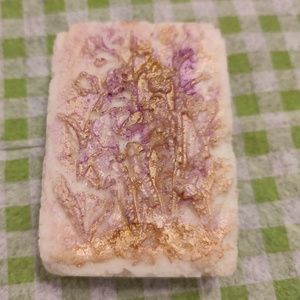 Szilárd sampon száraz ,korpás hajra - szépségápolás - sampon & hajápolás - Meska.hu