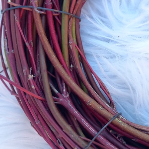 Vörösvessző koszorú alap - kellékek & szerszámok - dekorációs kellékek - koszorú, koszorúalap - Meska.hu