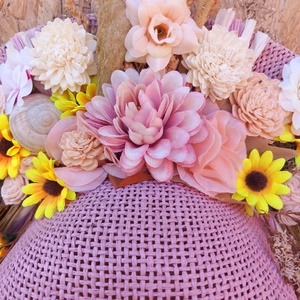 Virágzó kalap - otthon & életmód - dekoráció - ajtó- és ablak dekoráció - ablakdísz - Meska.hu