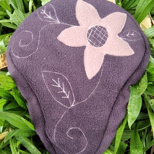 Téli bicikli nyereghuzat vízhatlan réteggel, Virág  - Meska.hu