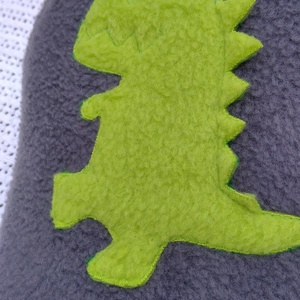 Gyermek téli kerékpár üléshuzat vízhatlan réteggel, Dínó - táska & tok - edzőtáskák - edzőtáskák - Meska.hu