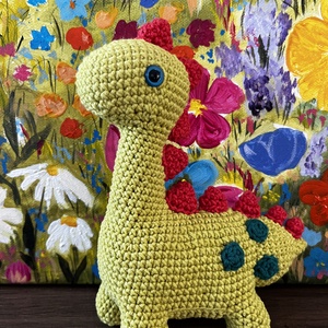 Horgolt dínó játékfigura plüss - játék & sport - plüssállat & játékfigura - láma - Meska.hu