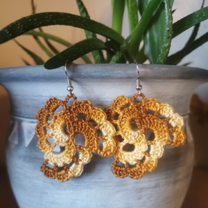 Horgolt fülbevaló - bohókás háromszög - barna színátmenetes, Ékszer, Fülbevaló, Lógó fülbevaló, Horgolás, MESKA