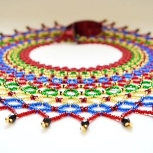 Sárközi csipkegyöngy - meggypiros, kék, Ékszer, Nyaklánc, Gyöngyös nyaklánc, Ékszerkészítés, Gyöngyfűzés, gyöngyhímzés, MESKA