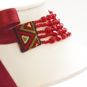 Kislánynak való méretű, 5 soros meggypiros kaláris - 5 mm-es csiszolt üveggyöngyből - ékszer - nyaklánc - párhuzamos nyaklánc - Meska.hu