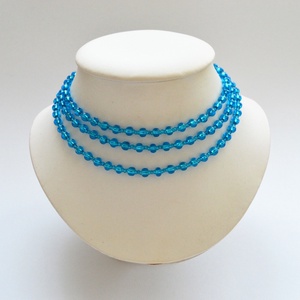 Kislánynak való méretű világoskék kaláris - 3 soros, nagyszemű cseh kásagyöngyből - Meska.hu