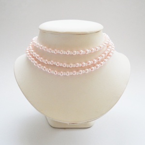 3 soros halvány rózsaszín - fehér kaláris - 6 mm-es üvegteklagyöngyből és nagyszemű kásagyöngyből - Meska.hu